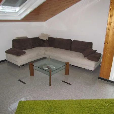Apartment Am Heuchelberg